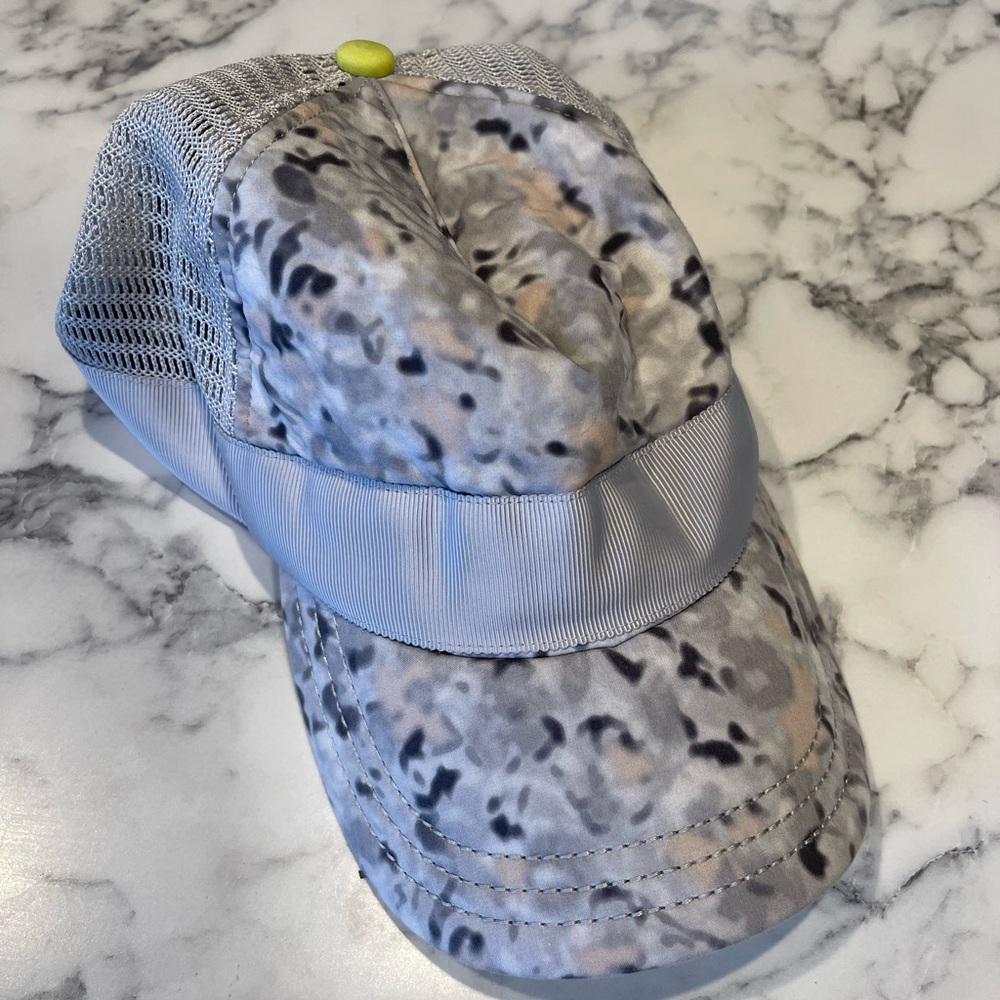 Lululemon women hat